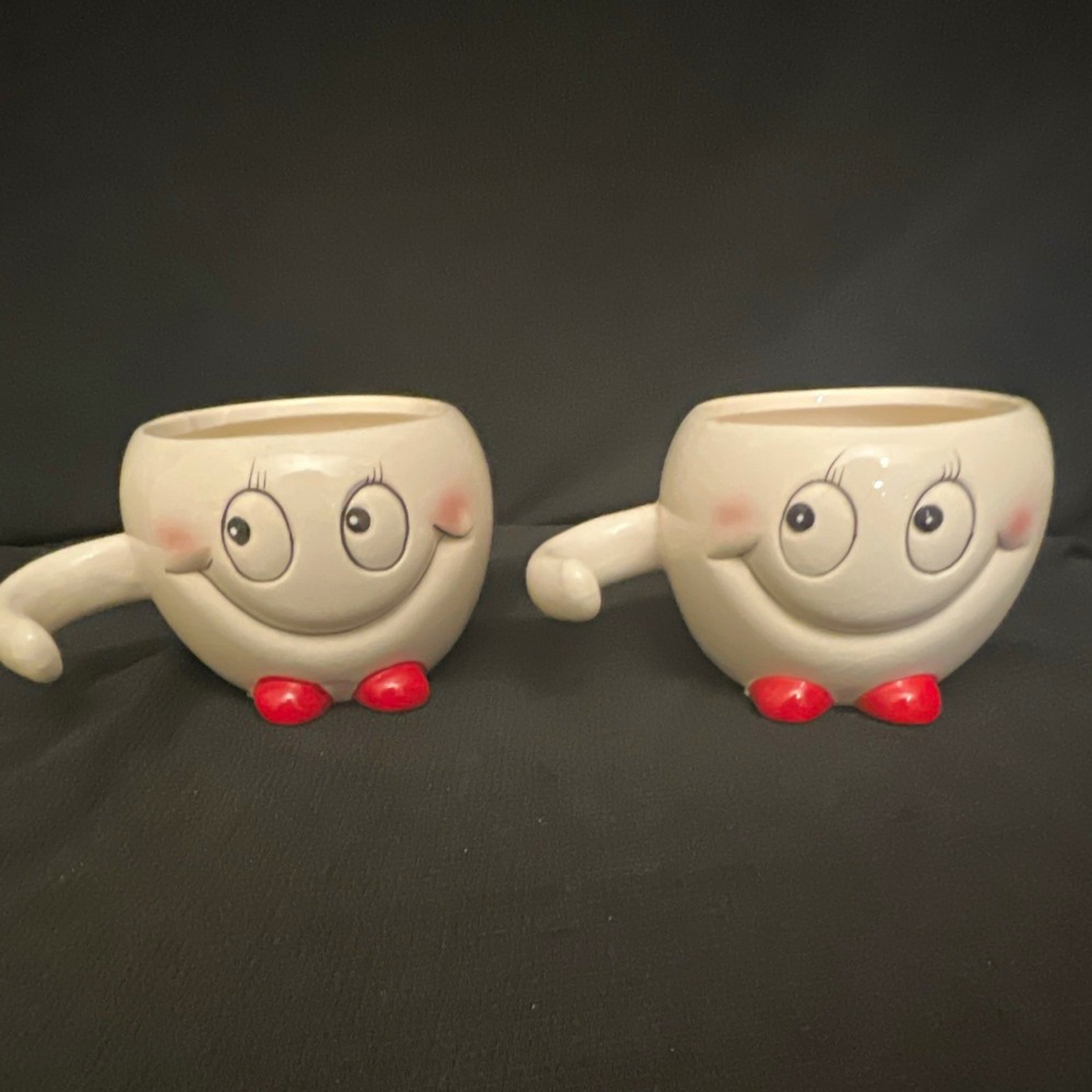 Costa Farms Ceramic Smiley Face Cachepot Planter Set of 2 Red Shoes Kawaii